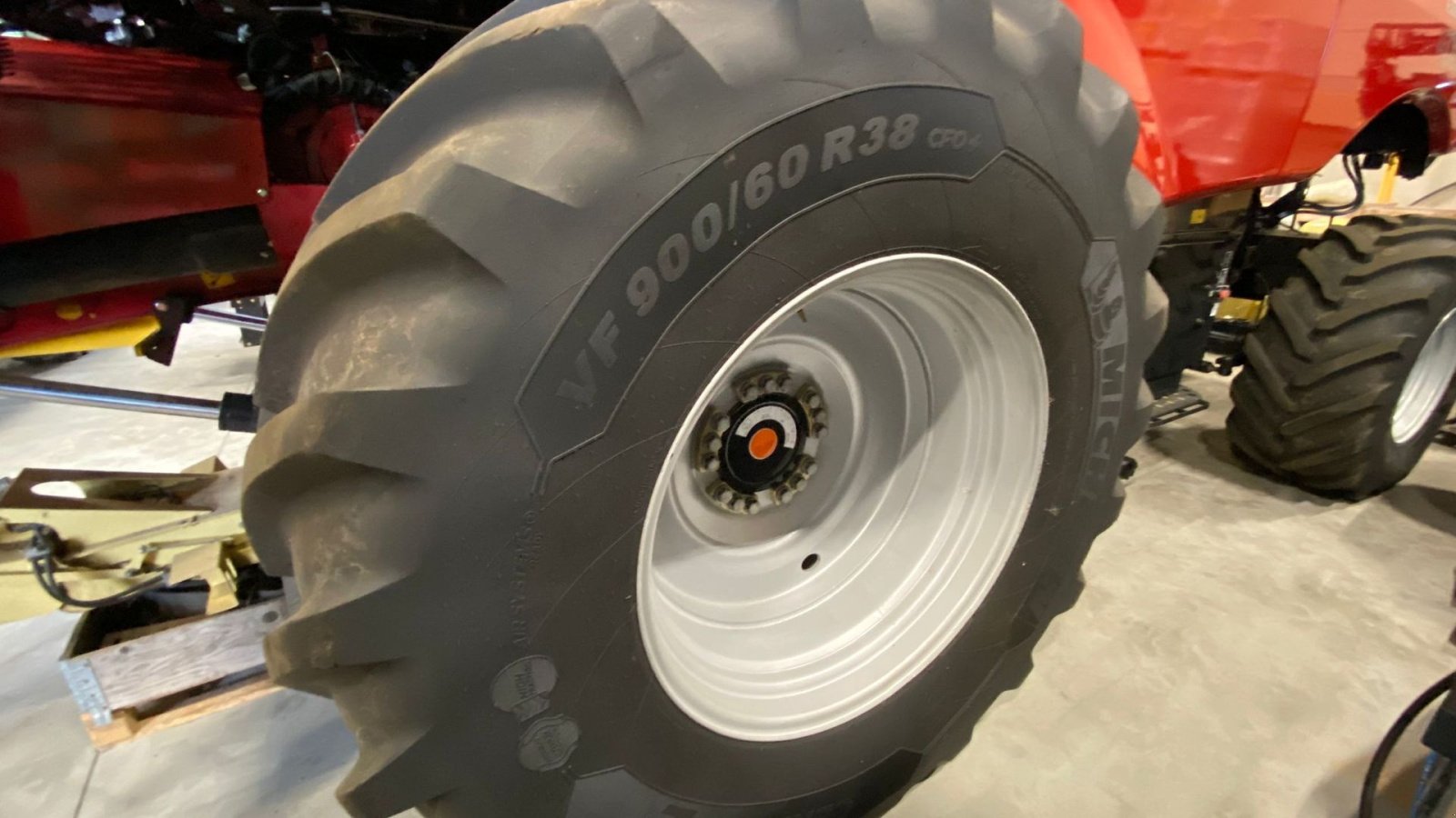 Mähdrescher Türe ait Case IH Axial Flow 8260 Axial-Flow 8260 (Demo maskine), Gebrauchtmaschine içinde Horsens (resim 12)