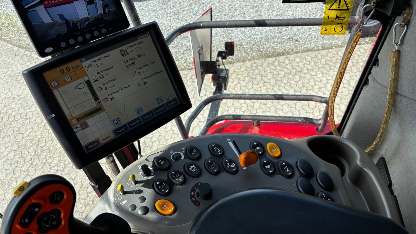 Mähdrescher of the type Case IH Axial Flow 9230 Inkl. 30 fods skærebord og vogn., Gebrauchtmaschine in Spøttrup (Picture 14)