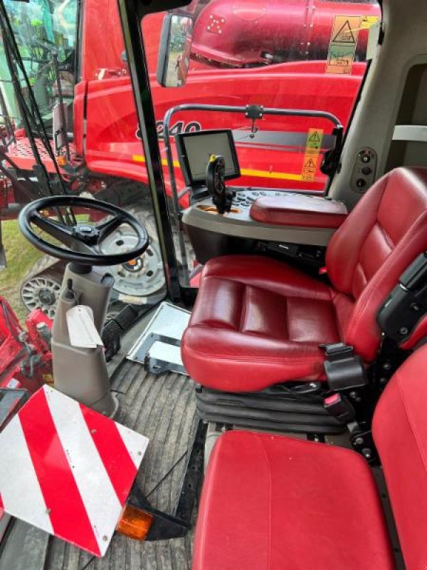 Mähdrescher Türe ait Case IH CASE IH 8240, Gebrauchtmaschine içinde Hockenheim (resim 5)