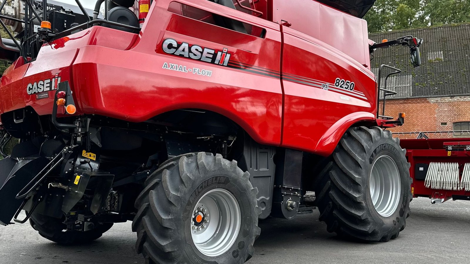 Mähdrescher del tipo Case IH Case IH Axial - Flow 8250 4WD, Gebrauchtmaschine en Glamsbjerg (Imagen 9)