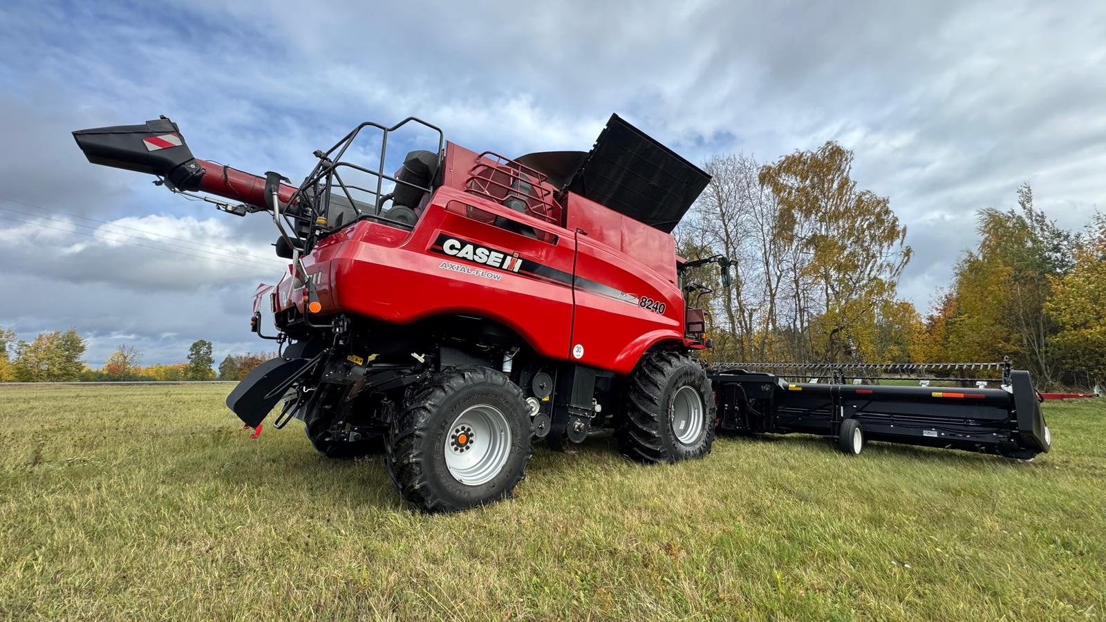 Mähdrescher tip Case 8240, Gebrauchtmaschine in Stankov (Poză 4)