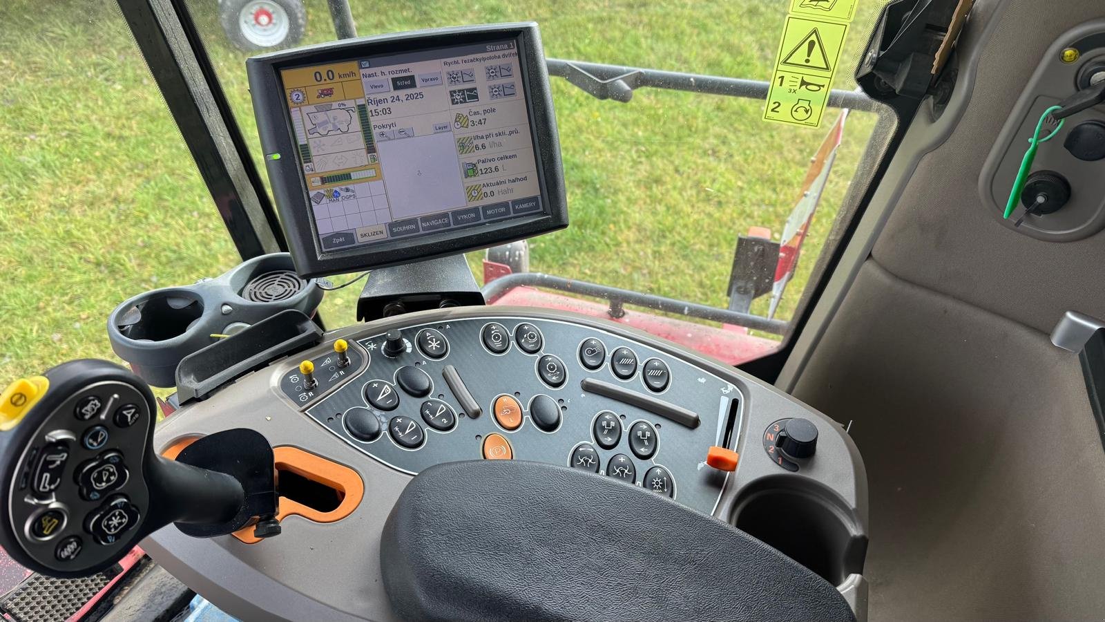 Mähdrescher tip Case 8240, Gebrauchtmaschine in Stankov (Poză 6)