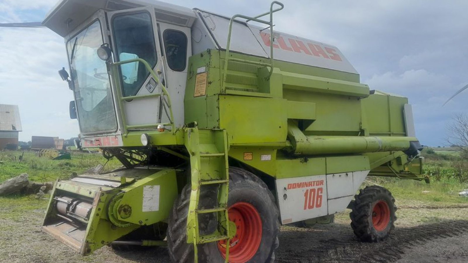 Mähdrescher van het type CLAAS 106 Hydro SL, Gebrauchtmaschine in Skive (Foto 1)