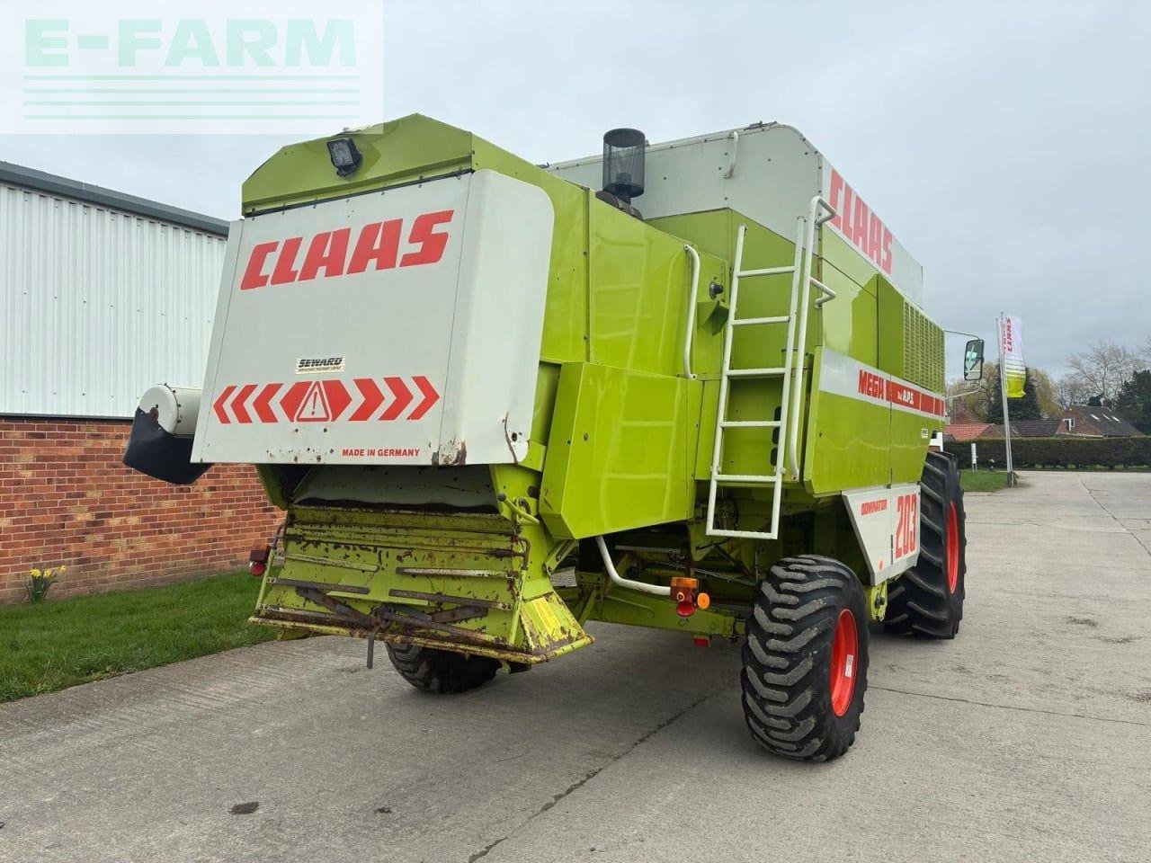 Mähdrescher Türe ait CLAAS 203 MEGA, Gebrauchtmaschine içinde WILBERFOSS, YORK (resim 3)