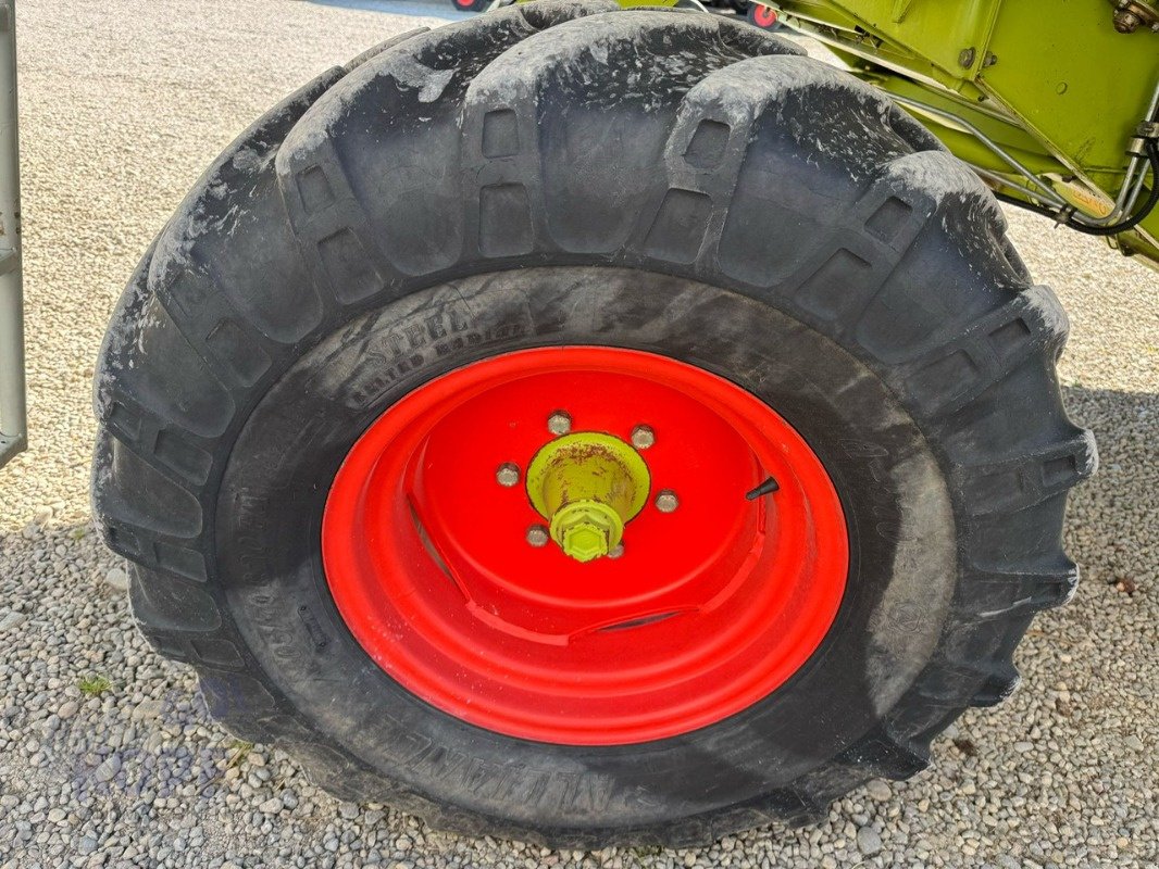 Mähdrescher des Typs CLAAS 204 Mega I Vorbeschleunigertrommel Mercedesmotor, Gebrauchtmaschine in Schutterzell (Bild 8)