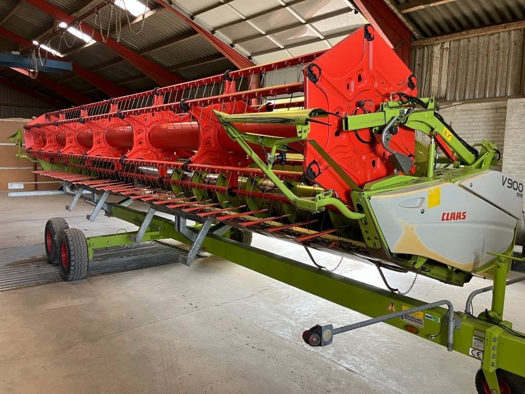 Mähdrescher van het type CLAAS 650, Gebrauchtmaschine in Hinnerup (Foto 15)