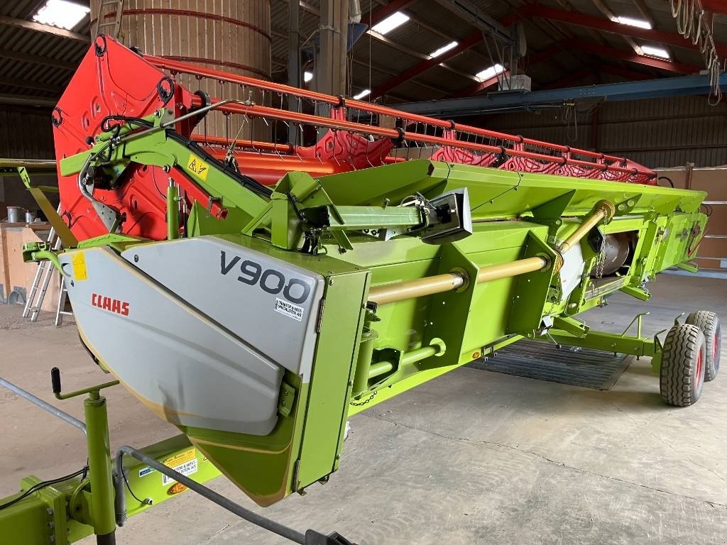 Mähdrescher van het type CLAAS 650, Gebrauchtmaschine in Hinnerup (Foto 19)
