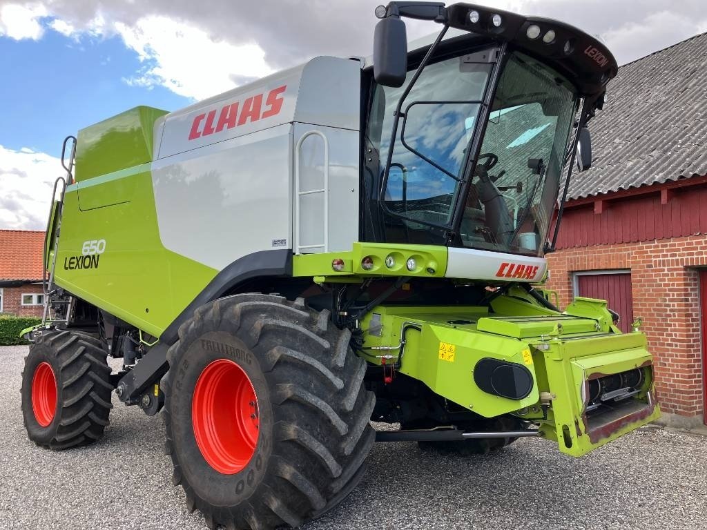 Mähdrescher van het type CLAAS 650, Gebrauchtmaschine in Hinnerup (Foto 4)