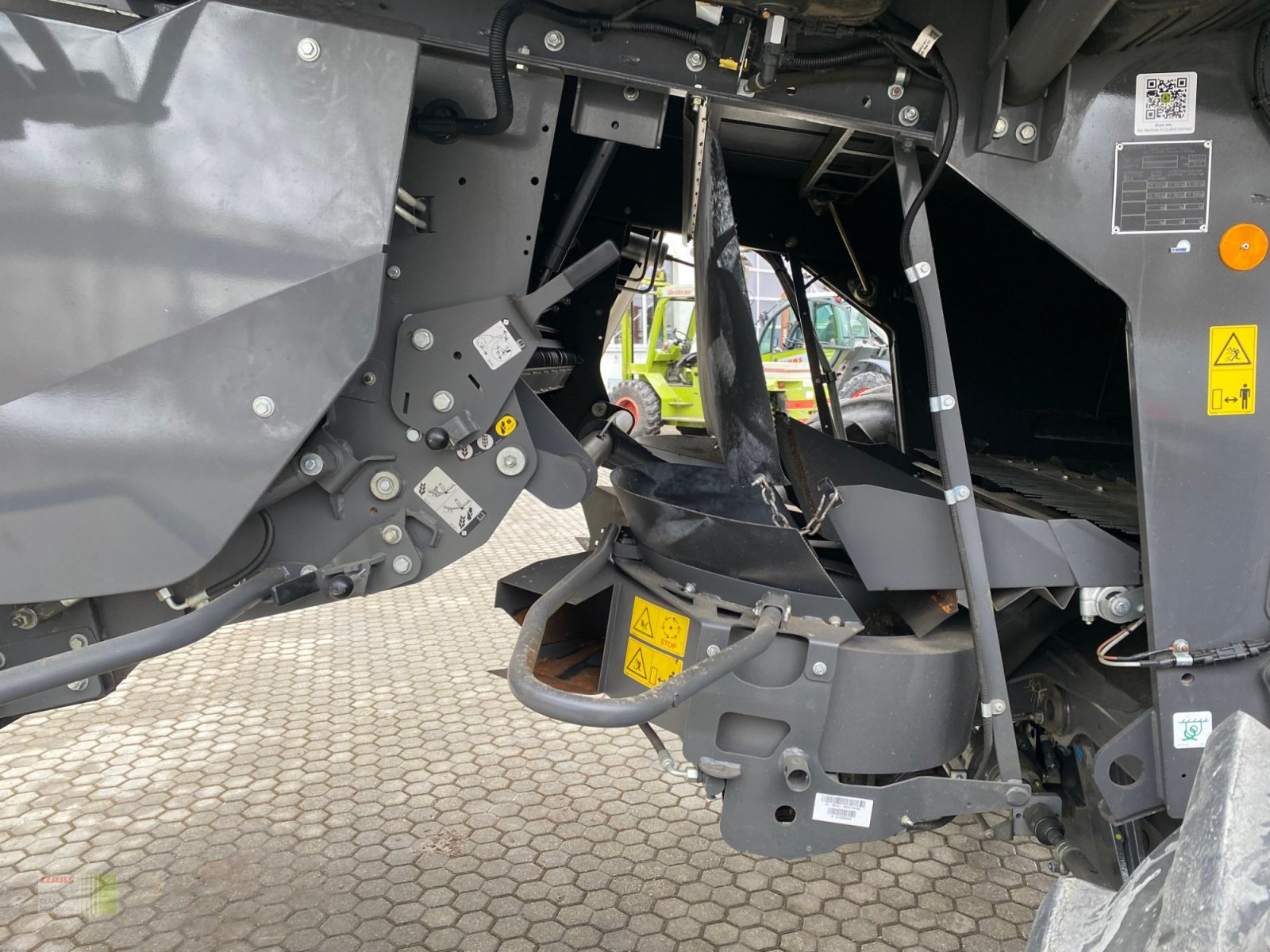 Mähdrescher от тип CLAAS 7400, Gebrauchtmaschine в Vohburg (Снимка 8)