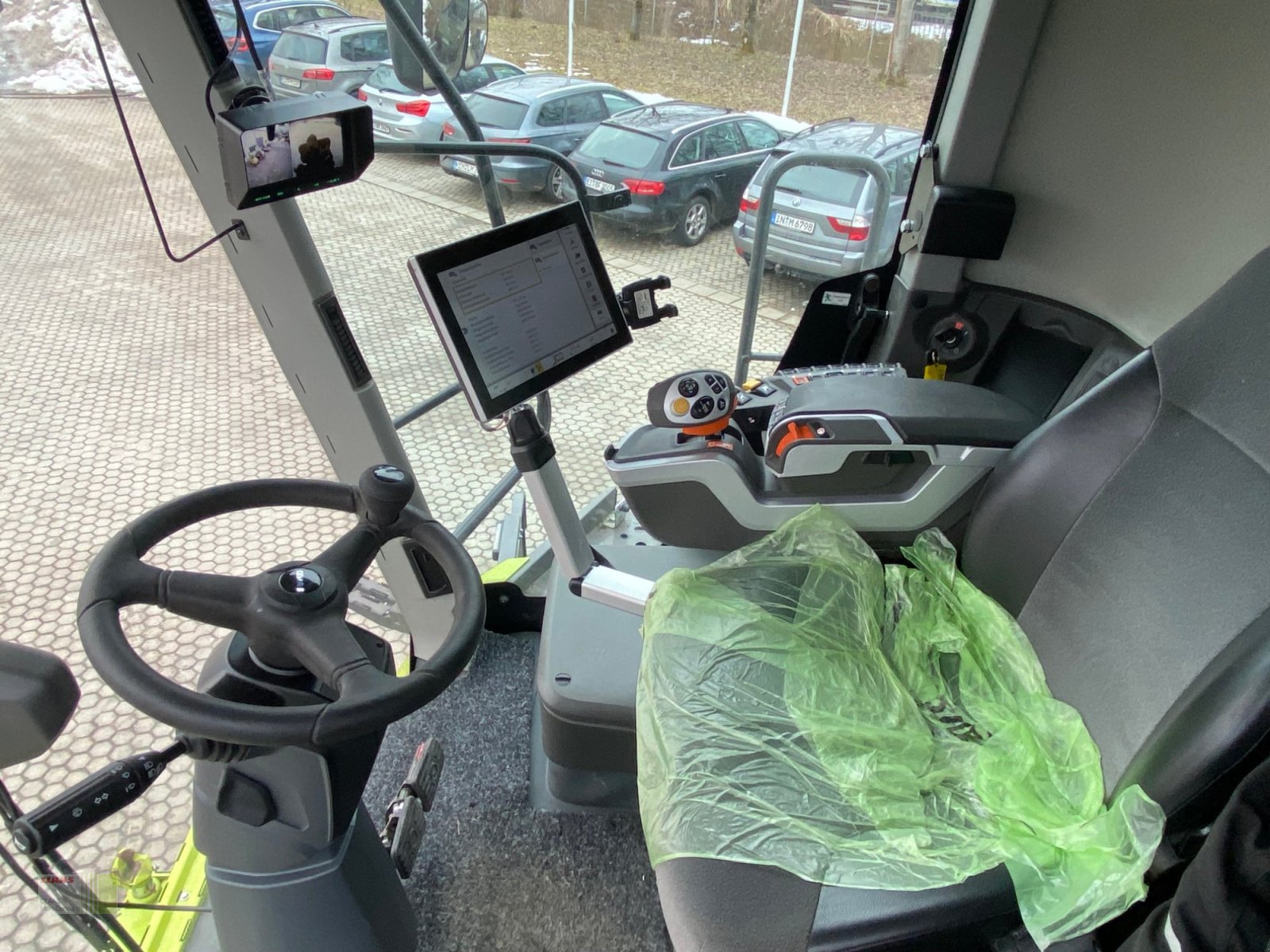 Mähdrescher от тип CLAAS 7400, Gebrauchtmaschine в Vohburg (Снимка 9)