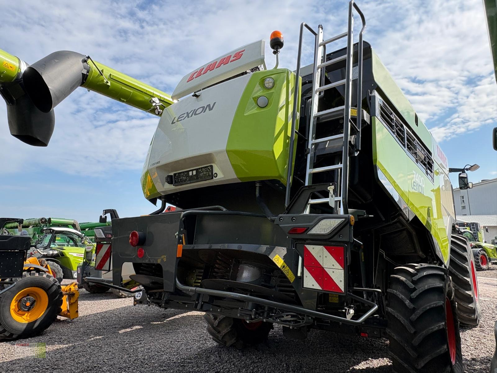 Mähdrescher typu CLAAS 7400, Gebrauchtmaschine w Vohburg (Zdjęcie 2)