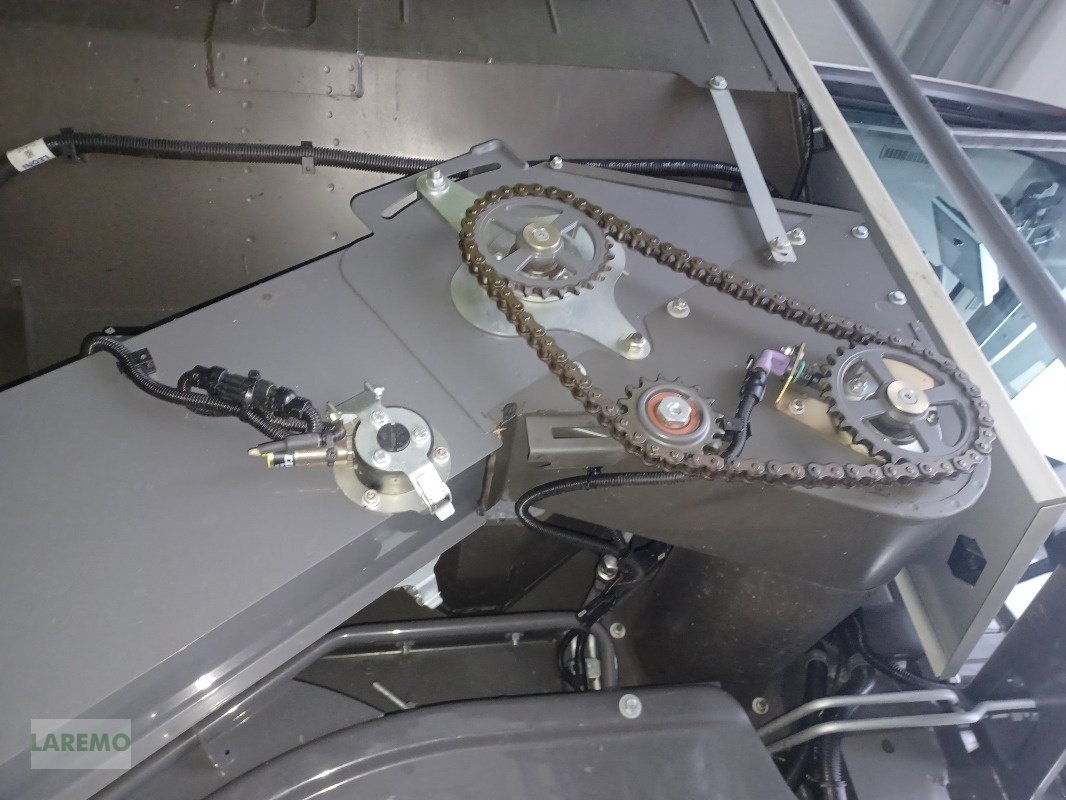 Mähdrescher typu CLAAS 8600 TT + V 1080, Gebrauchtmaschine v Langenwetzendorf (Obrázek 11)