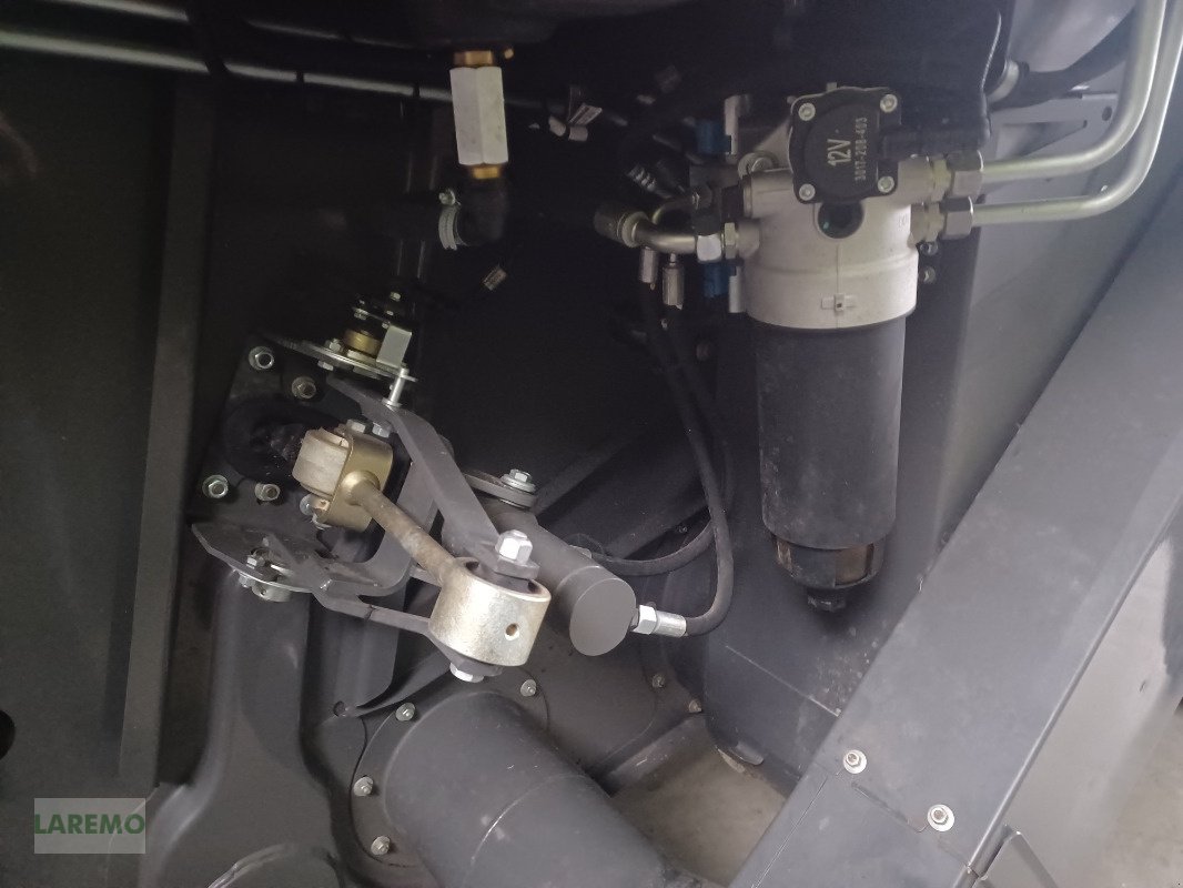 Mähdrescher typu CLAAS 8600 TT + V 1080, Gebrauchtmaschine v Langenwetzendorf (Obrázek 9)