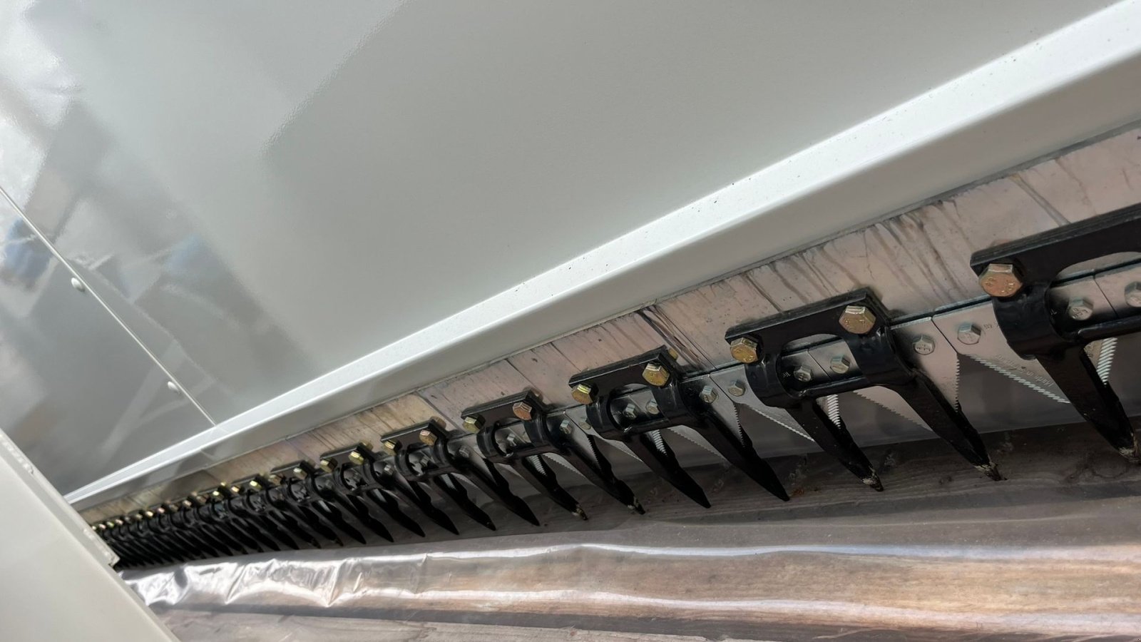 Mähdrescher typu CLAAS 9000mm raps fortsats bord til Claas C900 med sideknive, Gebrauchtmaschine v Lintrup (Obrázek 5)