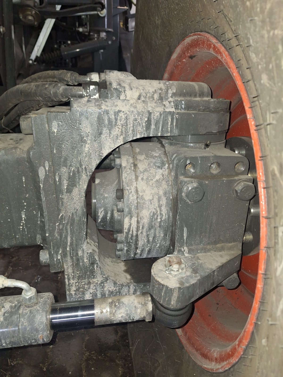 Mähdrescher des Typs CLAAS Achse, Gebrauchtmaschine in Wiedergeltingen (Bild 2)