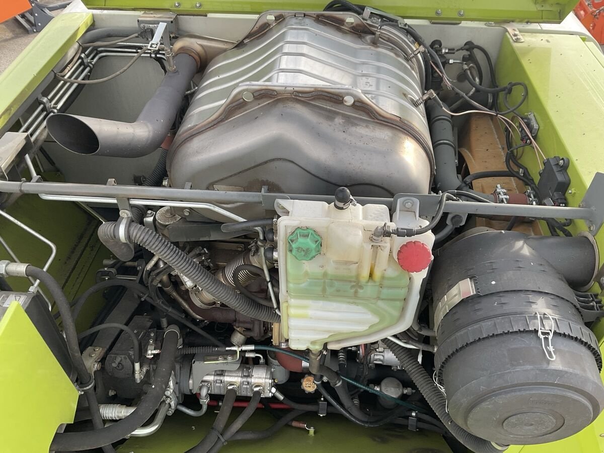 Mähdrescher del tipo CLAAS AVERO 240 3/3 Finanzierung, Gebrauchtmaschine In Zwettl (Immagine 29)