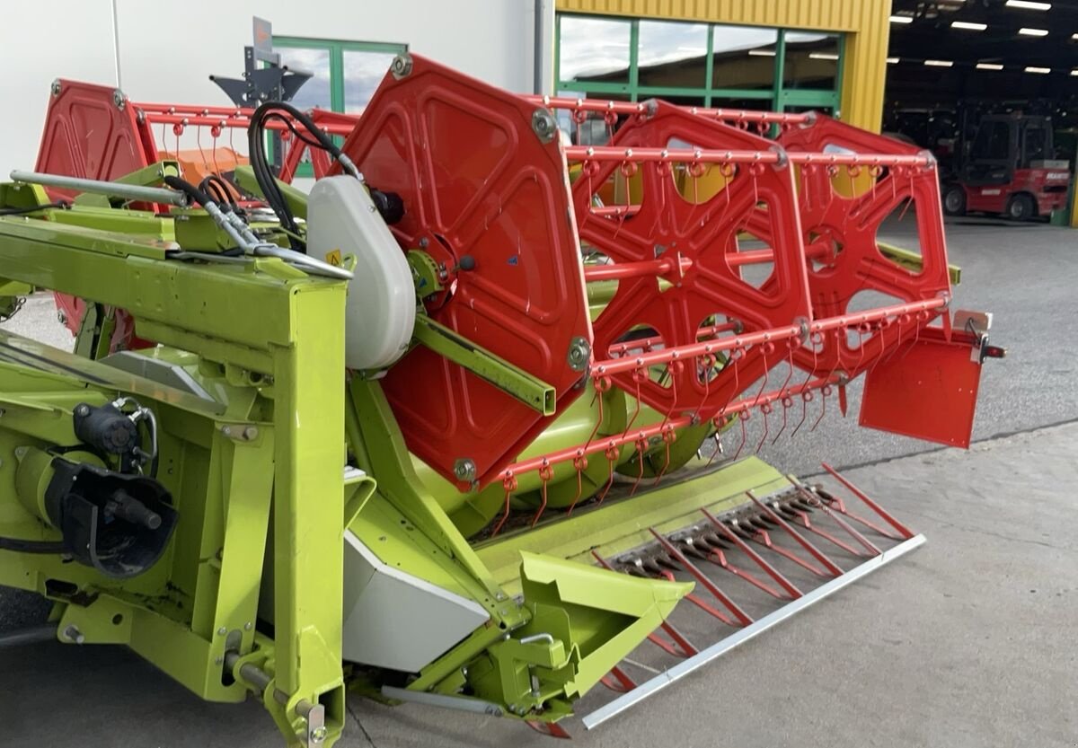 Mähdrescher del tipo CLAAS AVERO 240 3/3 Finanzierung, Gebrauchtmaschine In Zwettl (Immagine 10)