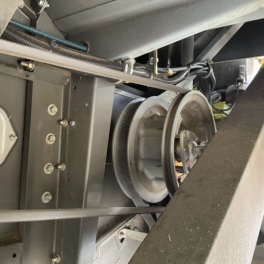 Mähdrescher del tipo CLAAS AVERO 240 3/3 Finanzierung, Gebrauchtmaschine In Zwettl (Immagine 21)