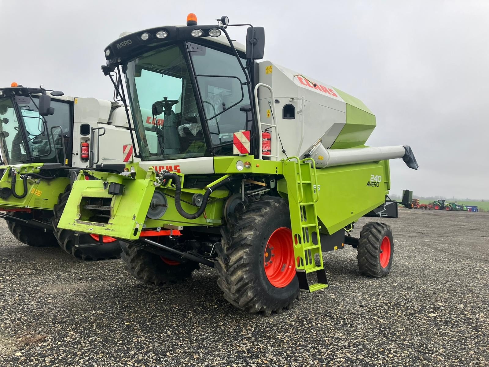 Mähdrescher za tip CLAAS Avero 240 APS, Gebrauchtmaschine u Taucha (Slika 3)