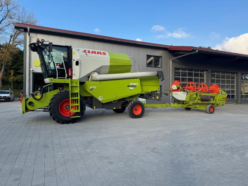 Mähdrescher des Typs CLAAS Avero 240 APS, Gebrauchtmaschine in Zorneding (Bild 8)