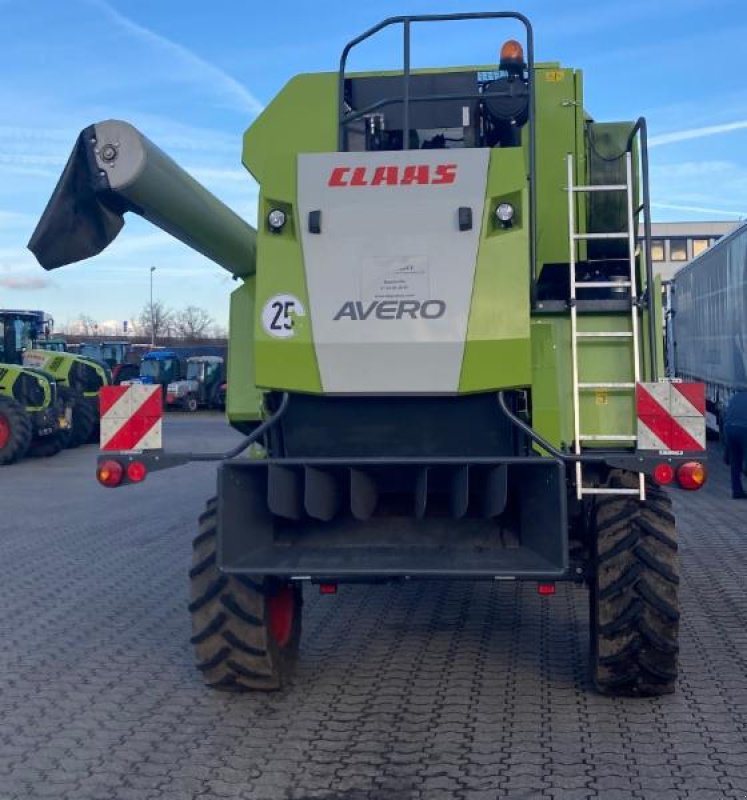 Mähdrescher des Typs CLAAS AVERO 240, Gebrauchtmaschine in Hockenheim (Bild 4)