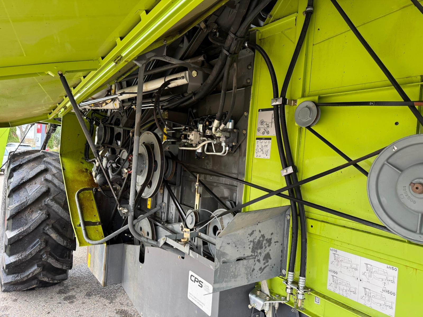Mähdrescher of the type CLAAS Avero 240, Gebrauchtmaschine in Orţişoara (Picture 8)