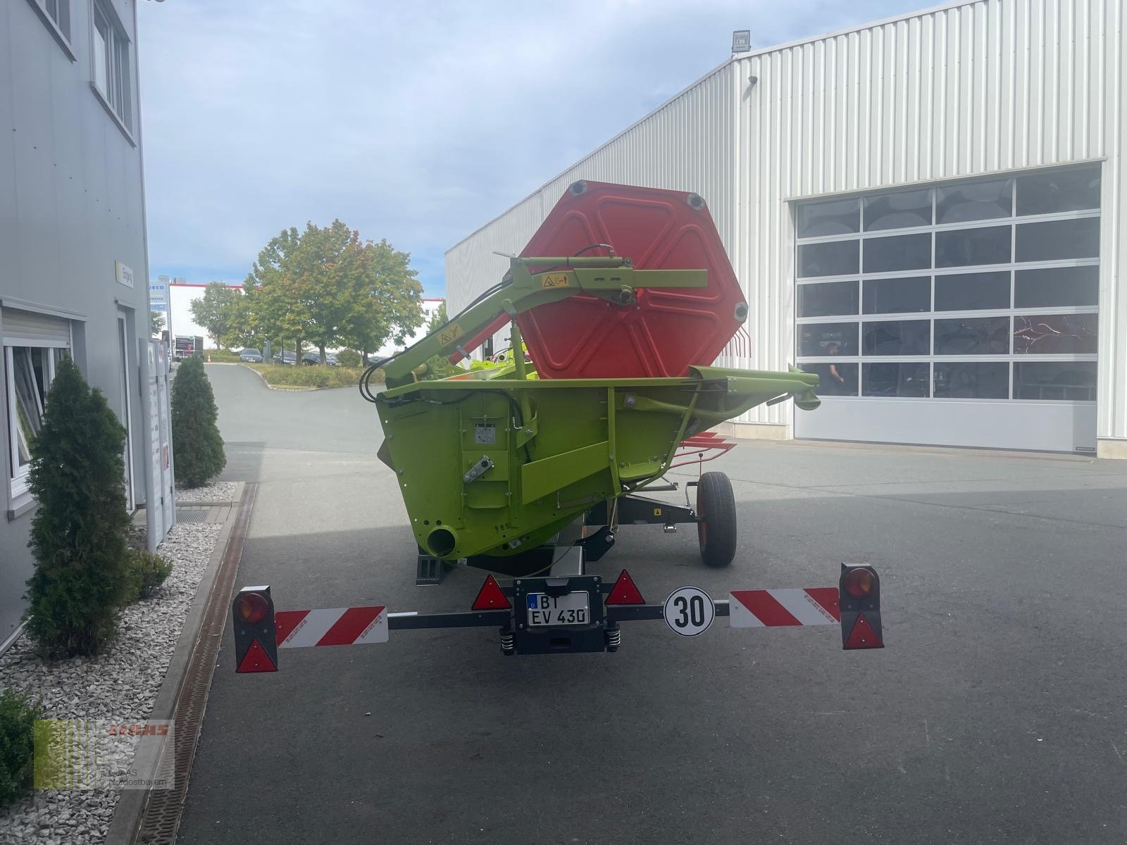 Mähdrescher des Typs CLAAS CLAAS Evion 430 + C490 und TW, Neumaschine in Hof (Bild 12)