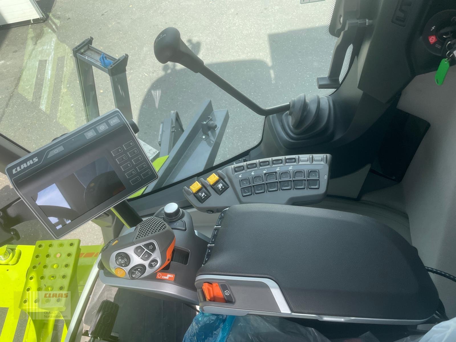 Mähdrescher des Typs CLAAS CLAAS Evion 430 + C490 und TW, Neumaschine in Hof (Bild 15)