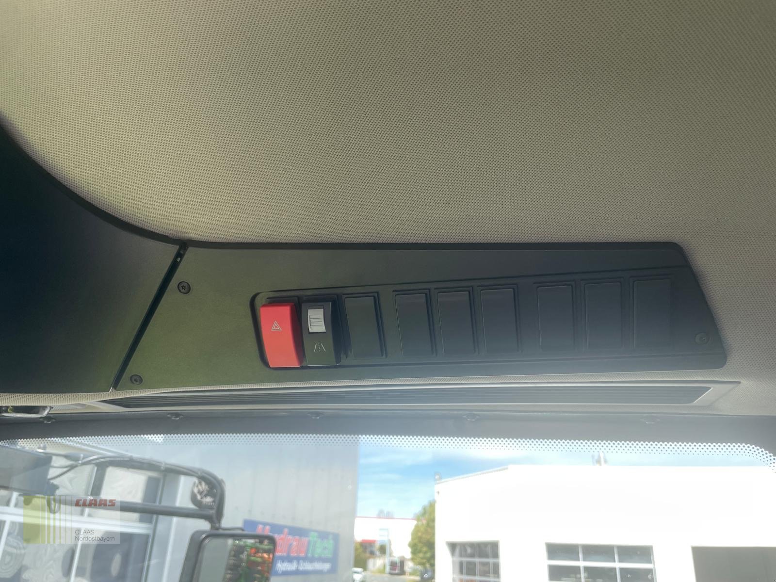 Mähdrescher des Typs CLAAS CLAAS Evion 430 + C490 und TW, Neumaschine in Hof (Bild 19)