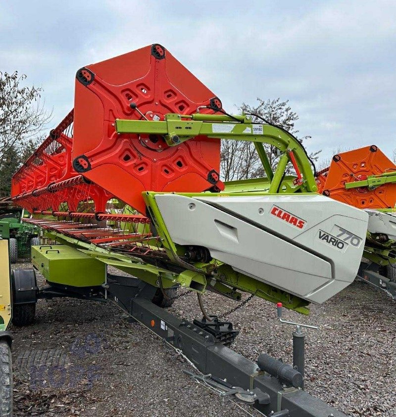 Mähdrescher of the type CLAAS Claas Lexion 5400 3D CEMOS V Kanal (Allrad), Gebrauchtmaschine in Schutterzell (Picture 8)