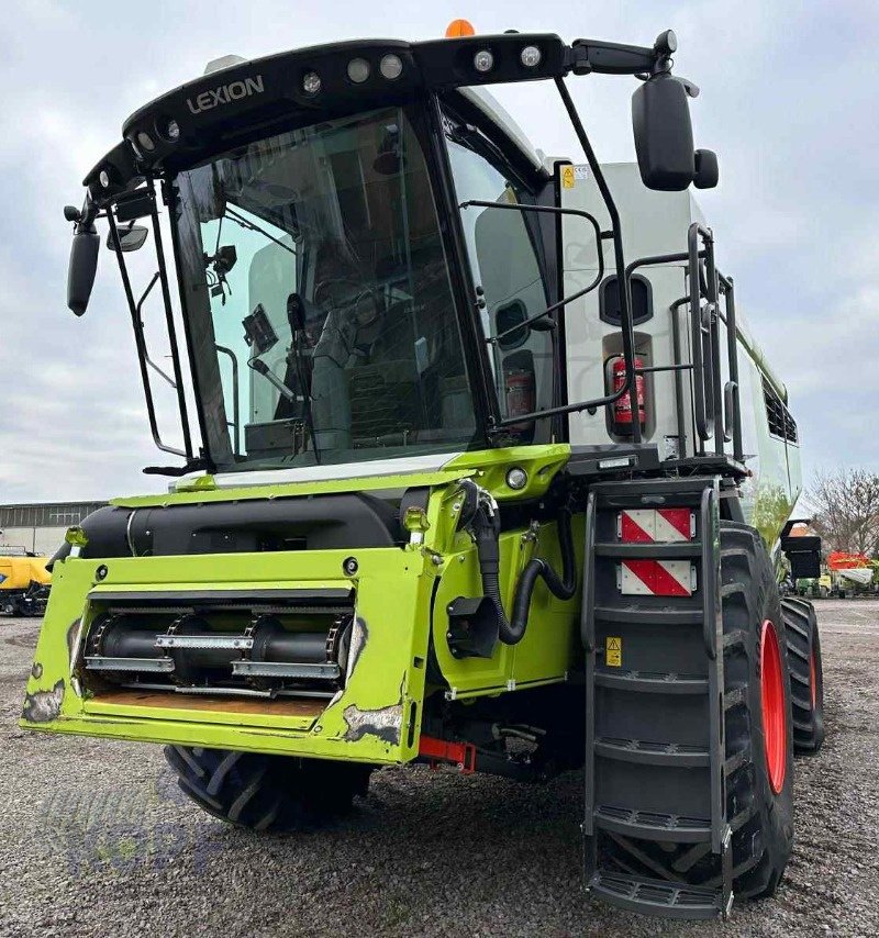 Mähdrescher of the type CLAAS Claas Lexion 5400 3D CEMOS V Kanal (Allrad), Gebrauchtmaschine in Schutterzell (Picture 2)
