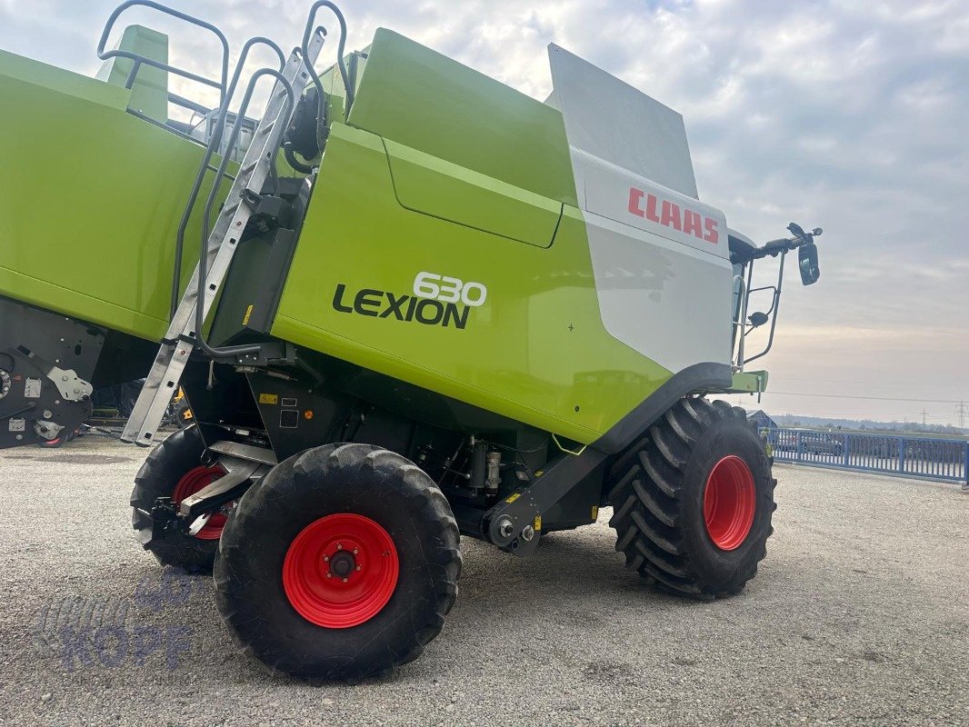 Mähdrescher Türe ait CLAAS Claas Lexion 630 Zentralschmieranlage 3D, Gebrauchtmaschine içinde Schutterzell (resim 11)