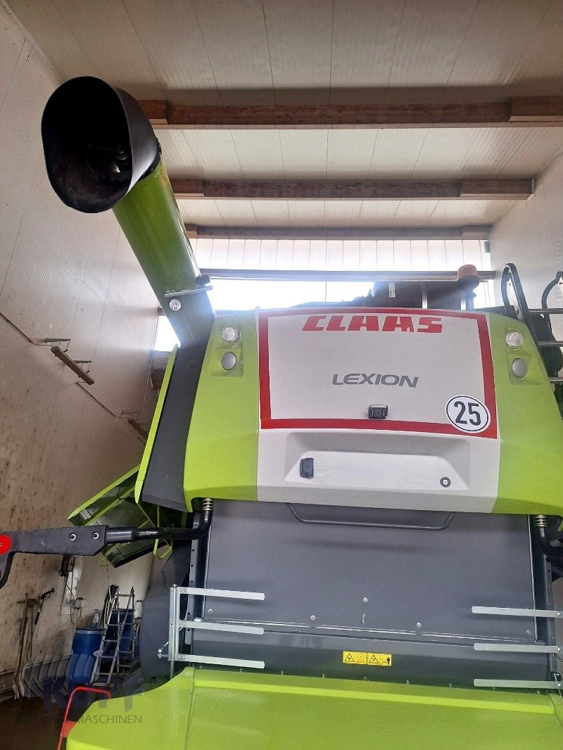 Mähdrescher van het type CLAAS Claas Lexion 660 Mercedesmotor, 717 eff. Std. 1995 ha  mit V770 und Wagen, Gebrauchtmaschine in Schutterzell (Foto 5)