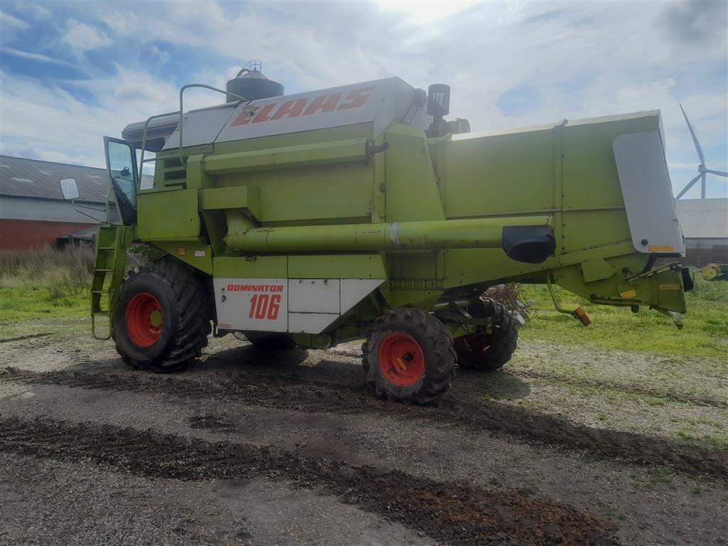 Mähdrescher типа CLAAS Dominator 106 HYDRO med nyere skærebord, Gebrauchtmaschine в Skive (Фотография 3)