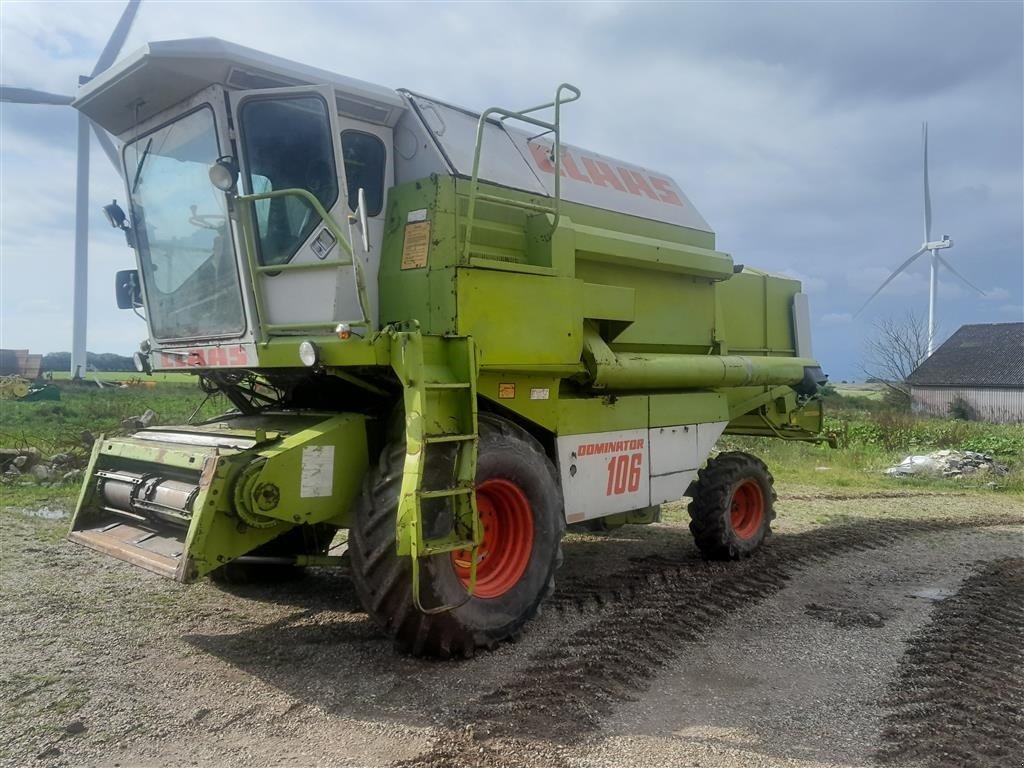 Mähdrescher des Typs CLAAS Dominator 106 HYDRO med nyere skærebord, Gebrauchtmaschine in Skive (Bild 4)