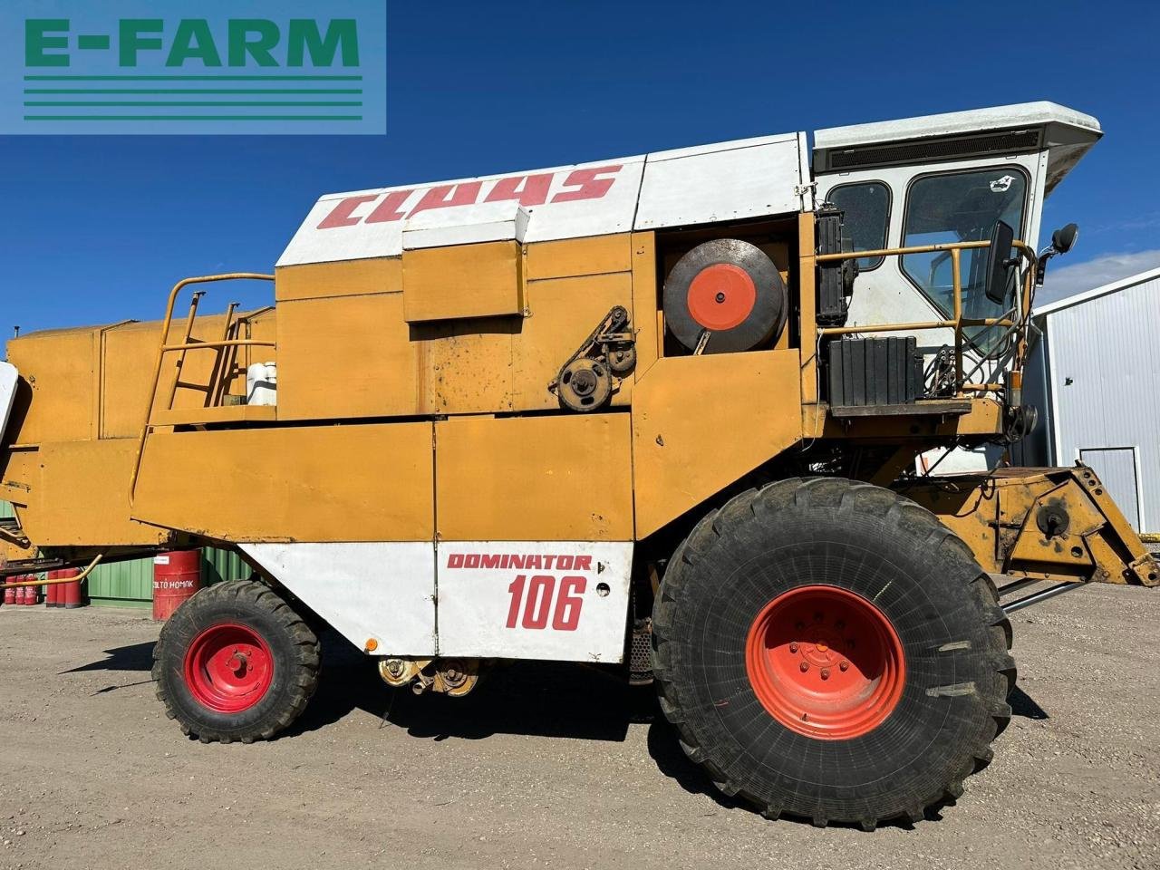 Mähdrescher типа CLAAS Dominator 106, Gebrauchtmaschine в Hamburg (Фотография 3)