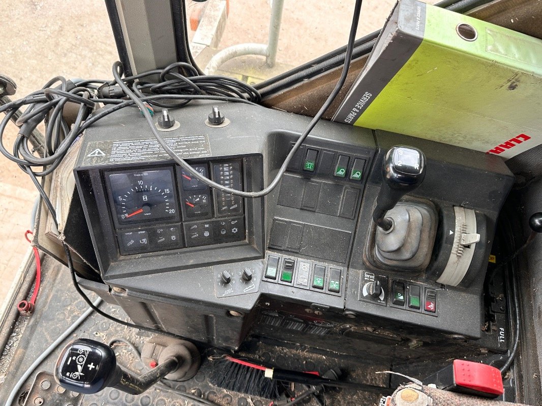 Mähdrescher del tipo CLAAS Dominator 108 Classic, Gebrauchtmaschine In Liebenwalde (Immagine 15)