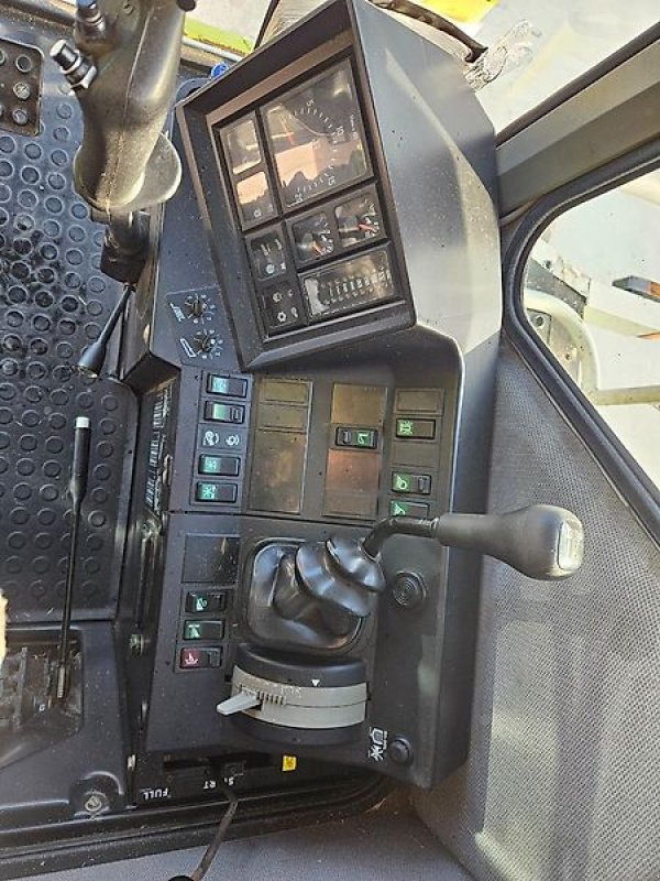 Mähdrescher typu CLAAS Dominator 108 SL Maxi "gepflegte Maschine", Gebrauchtmaschine v Honigsee (Obrázek 14)