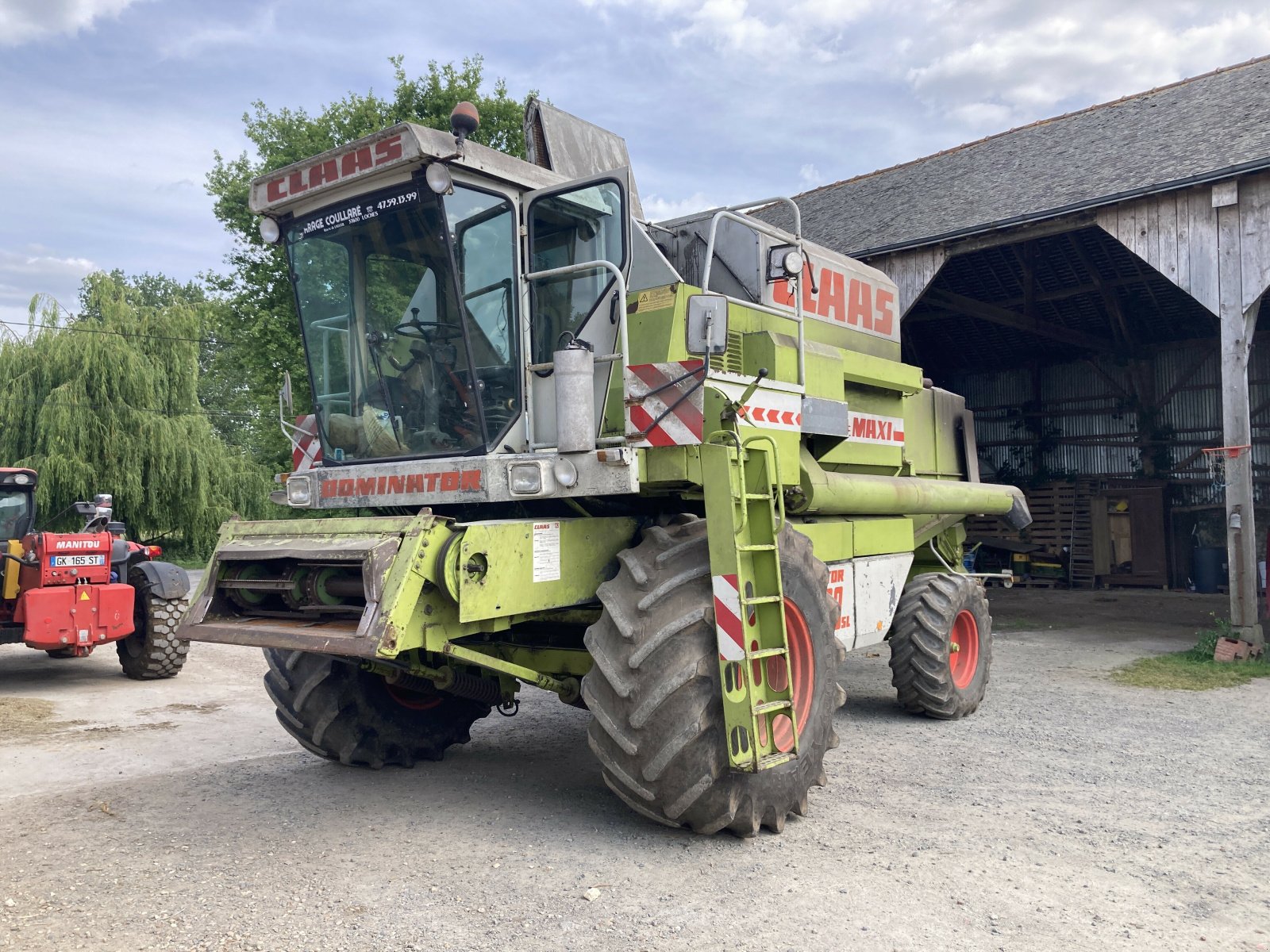 Mähdrescher za tip CLAAS DOMINATOR 108 SL - MAXI, Gebrauchtmaschine u ST CLEMENT DE LA PLACE (Slika 4)
