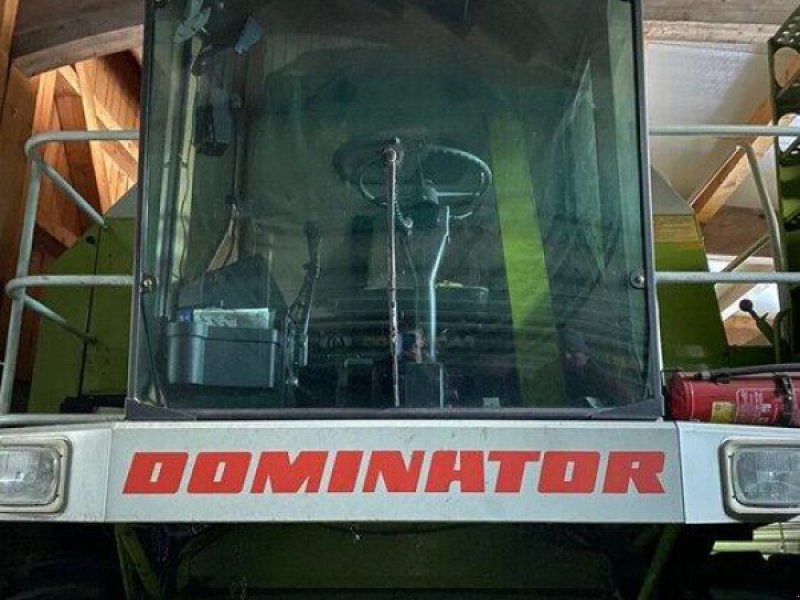 Mähdrescher del tipo CLAAS Dominator 108 SL, Gebrauchtmaschine In Östringen (Immagine 1)