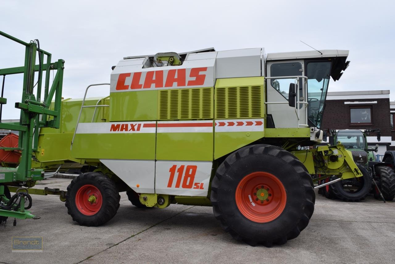 Mähdrescher des Typs CLAAS Dominator 118 SL Maxi, Gebrauchtmaschine in Oyten (Bild 1)