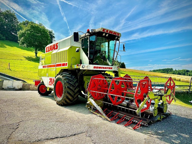 Mähdrescher a típus CLAAS Dominator 204 Mega, Gebrauchtmaschine ekkor: Leopoldschlag (Kép 1)