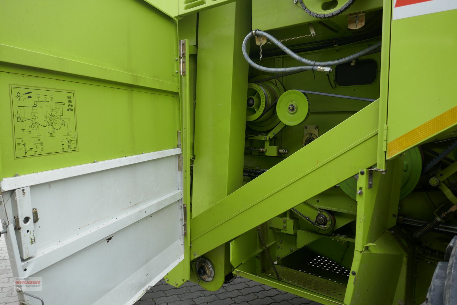 Mähdrescher des Typs CLAAS Dominator 208 Mega, Gebrauchtmaschine in Dorfen (Bild 18)