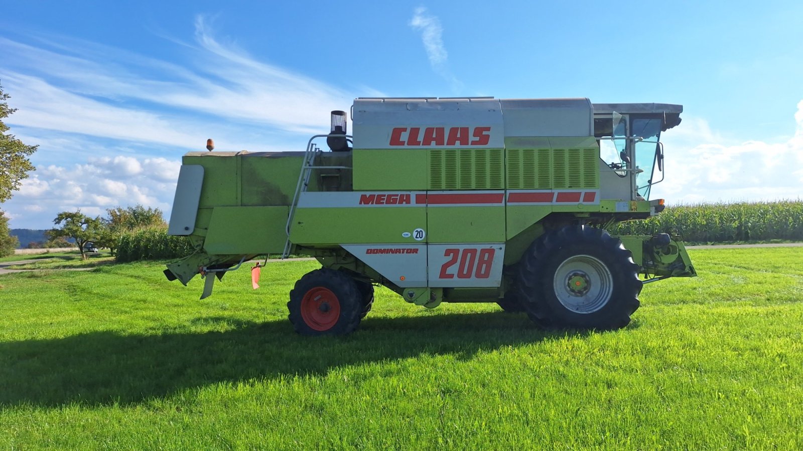 Mähdrescher typu CLAAS Dominator 208 Mega, Gebrauchtmaschine v Vöhringen (Obrázek 3)