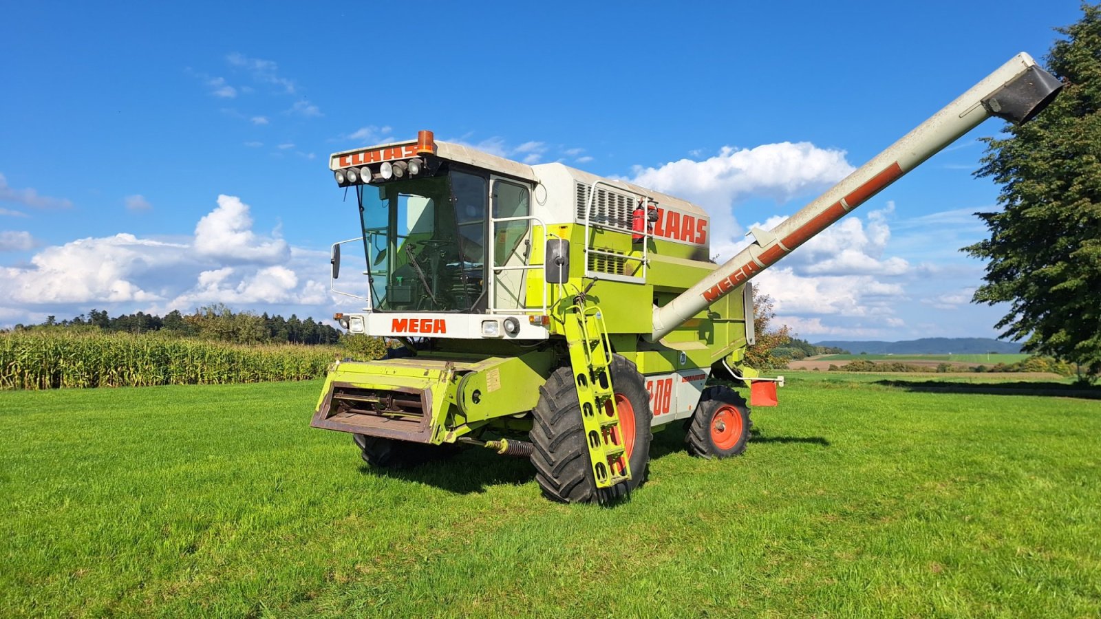 Mähdrescher typu CLAAS Dominator 208 Mega, Gebrauchtmaschine v Vöhringen (Obrázek 5)