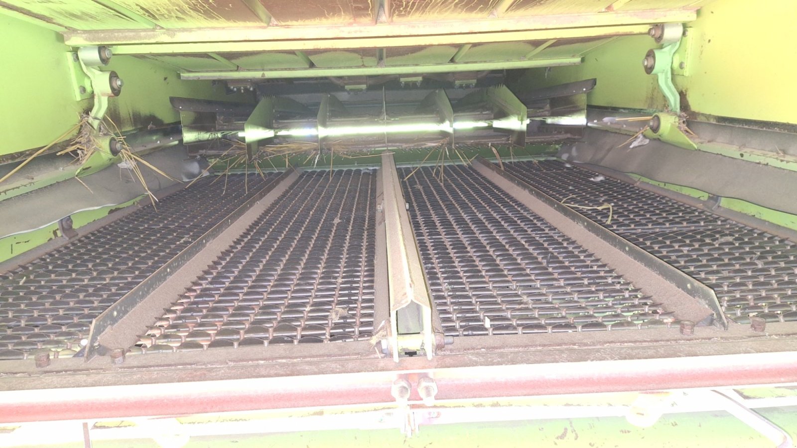 Mähdrescher typu CLAAS Dominator 208 Mega, Gebrauchtmaschine v Vöhringen (Obrázek 13)