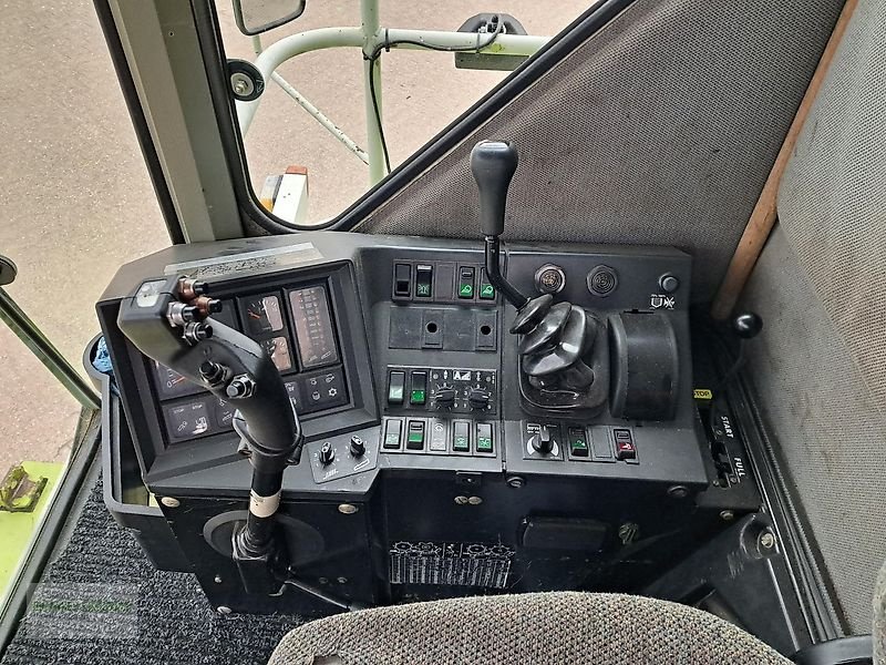 Mähdrescher typu CLAAS DOMINATOR 218 MEGA  3D, Gebrauchtmaschine v Leichlingen (Obrázek 15)