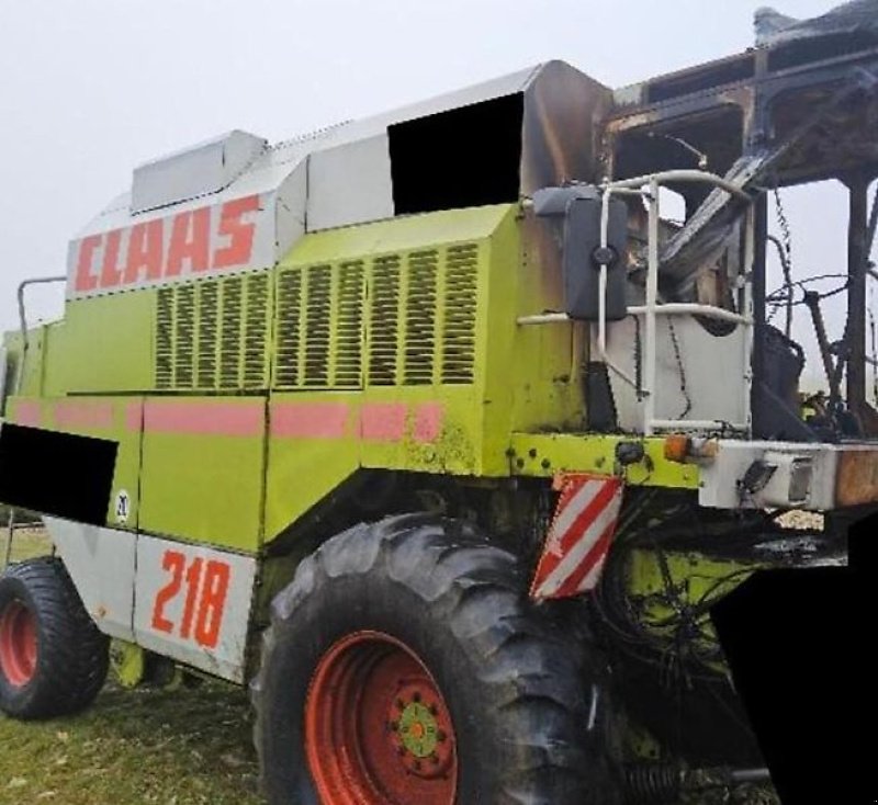 Mähdrescher tipa CLAAS Dominator 218 Mega Brandschaden. Standort nähe Regensburg, Gebrauchtmaschine u Honigsee (Slika 1)