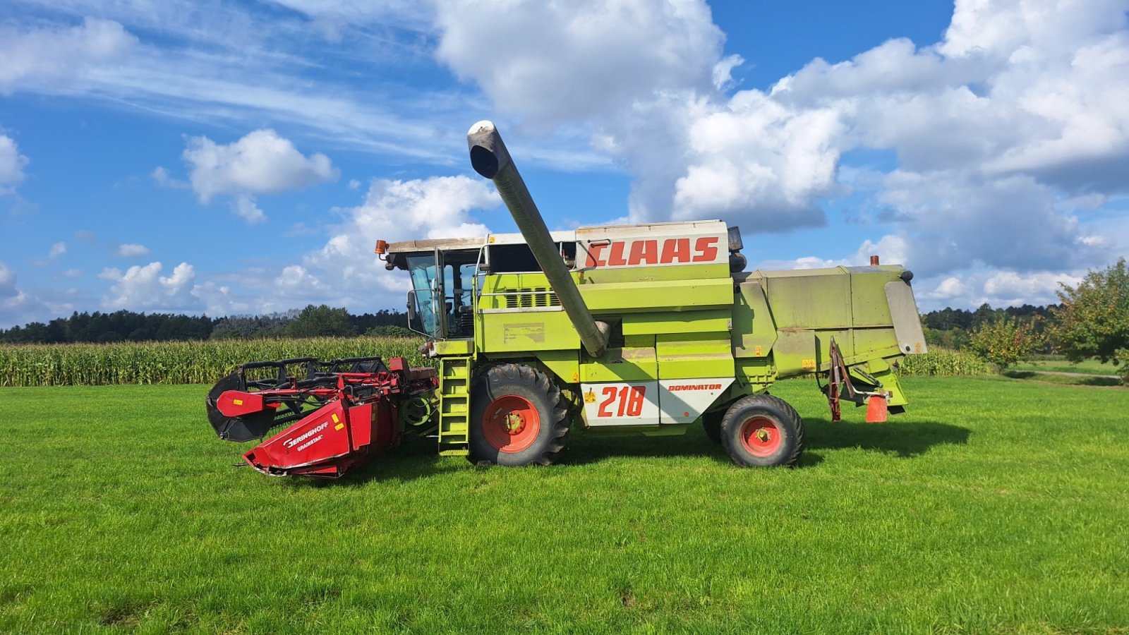 Mähdrescher tip CLAAS Dominator 218 Mega, Gebrauchtmaschine in Vöhringen (Poză 3)