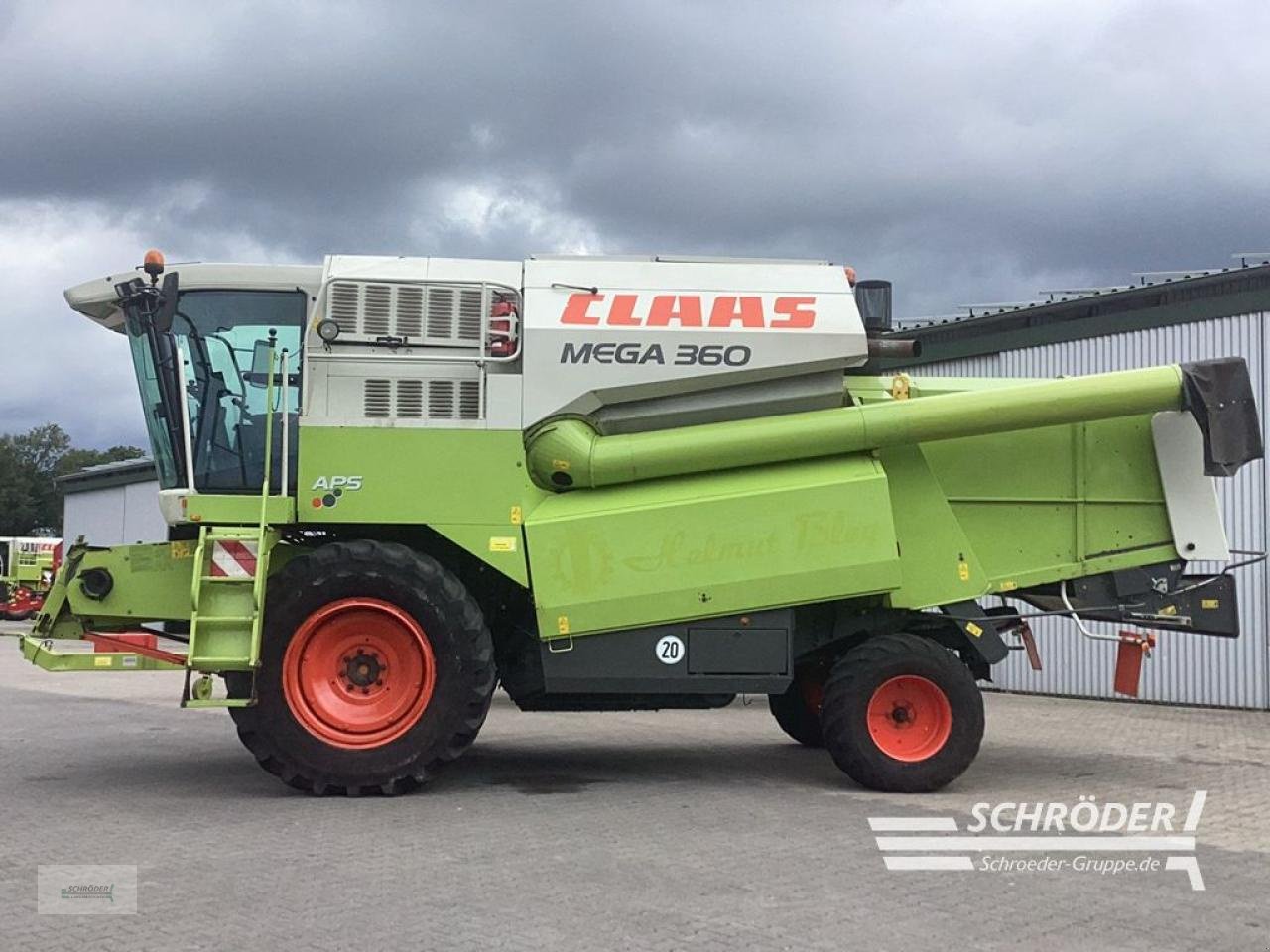 Mähdrescher del tipo CLAAS DOMINATOR 360 MEGA + C 600 SCHNEIDWERK, Gebrauchtmaschine In Lastrup (Immagine 2)